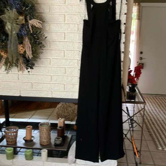 Bebe halter jumpsuit - Picture 1 of 6